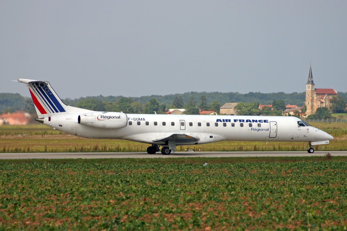 Air France (Oprated by Régional), F-GUMA, Embraer ERJ-145MP, msn: 14500405, 31.August 2007, LYS Lyon-Saint-Exupéry, France.