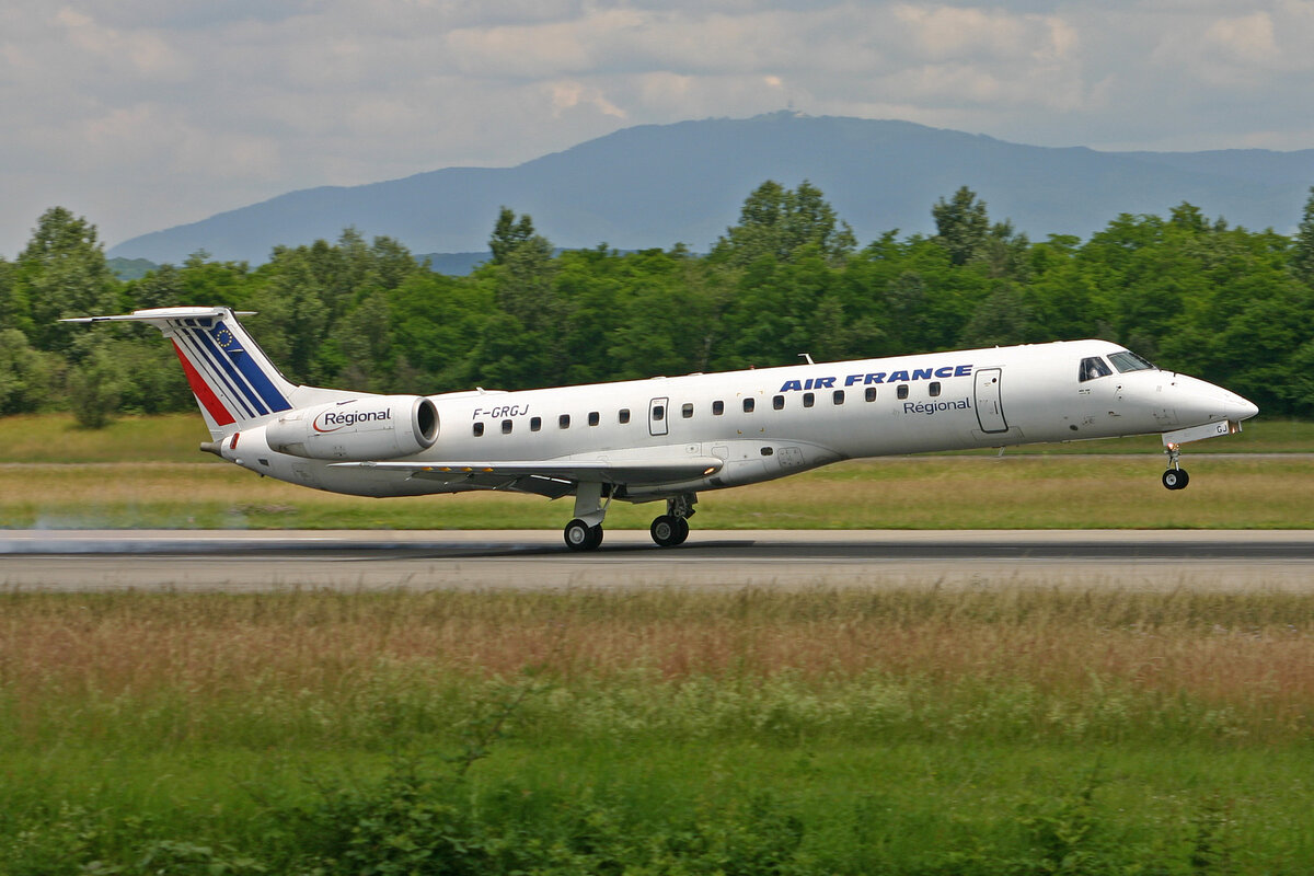 Air France (Oprated by Régional), F-GRGJ, Embraer ERJ-145EU, msn: 14500297, 14.Juni 2008, BSL Basel - Mühlhausen, Switzerland.