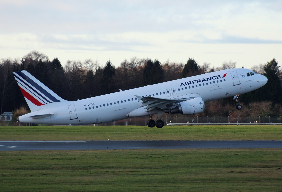 Air France,F-GKXN,(C/N 3008),Airbus A 320-214, 13.12.2015,HAM-EDDH, Hamburg, Germany 