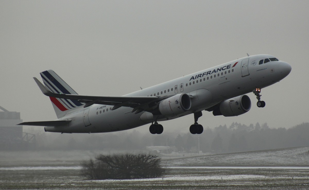 Air France,F-HEPH,(c/n 5869),Airbus A320-214(SL),23.01.2016,HAM-EDDH,Hamburg,Germany