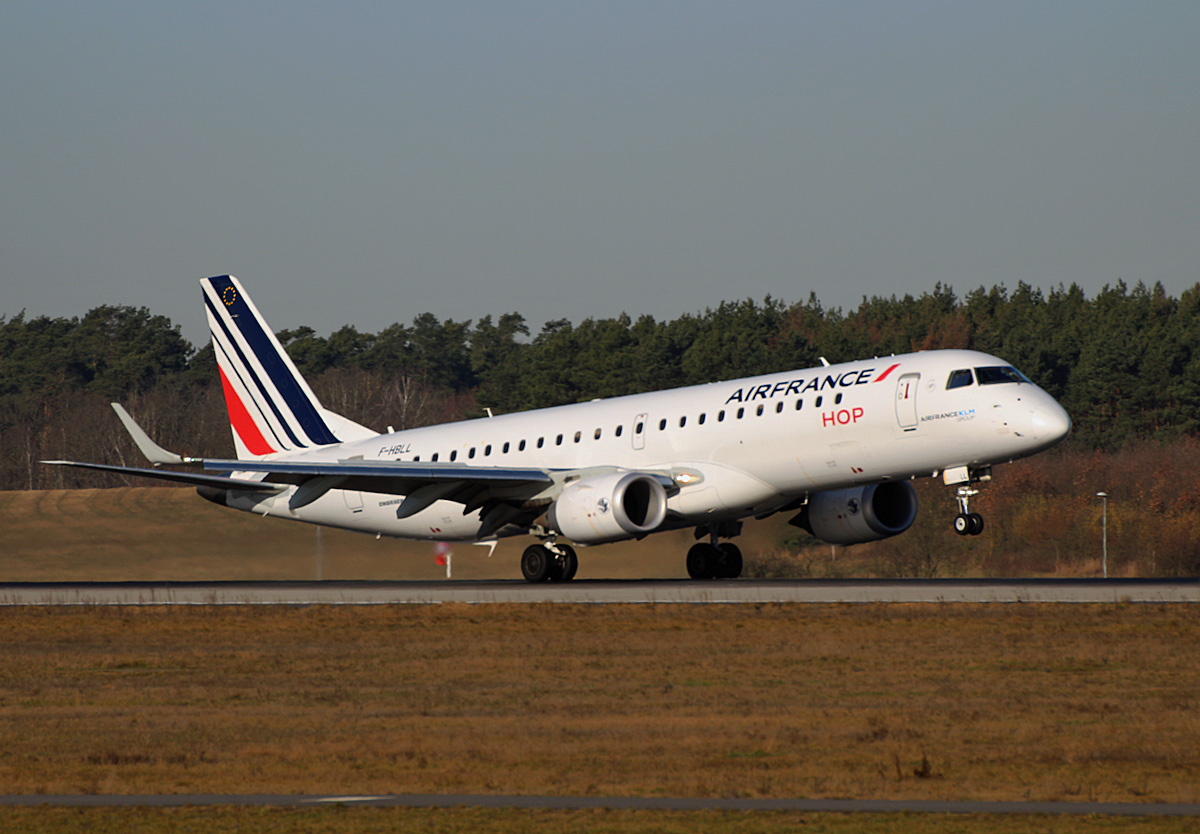 Air France(HOP), ERJ-190-100STD, F-HBLL, BRER, 28.02.2023