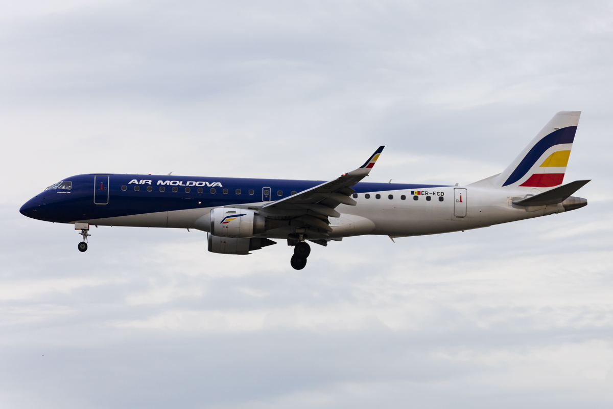 Air Moldavia, ER-ECC, Embraer, ERJ-190, 01.04.2017, FRA, Frankfurt, Germany 





