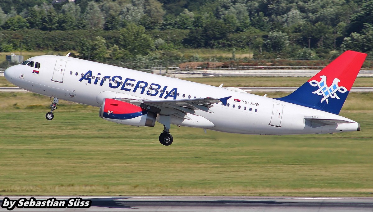 Air Serbia A319 YU-APB @ Dusseldorf Airport. 3.7.15