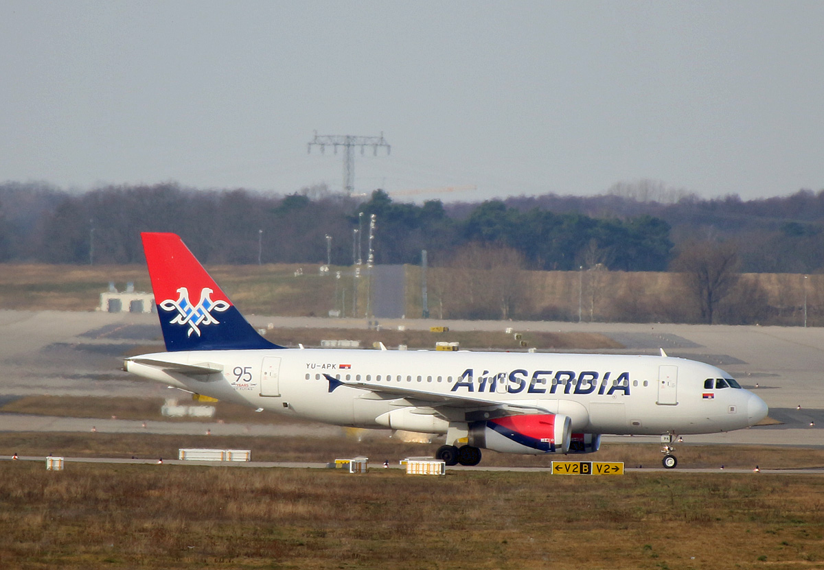 Air Serbia, Airbus A 319-132, YU-APK, BER, 18.03.2023