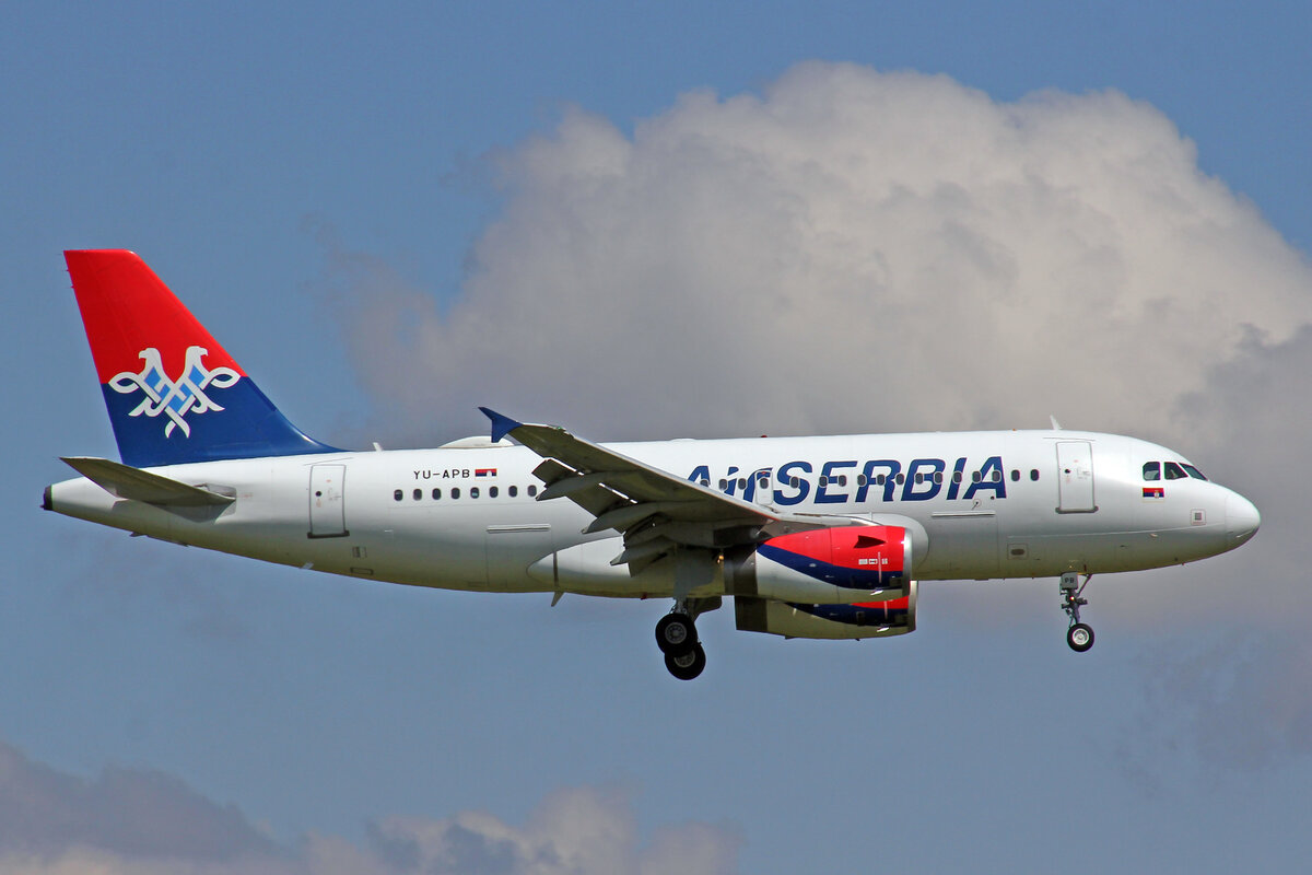 Air Serbia, YU-APB, Airbus A319-132, msn: 2296, 01.Mai 2022, ZRH Zürich, Switzerland.