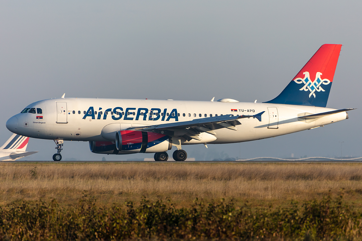 Air Serbia, YU-APD, Airbus, A319-132, 10.10.2021, CDG, Paris, France