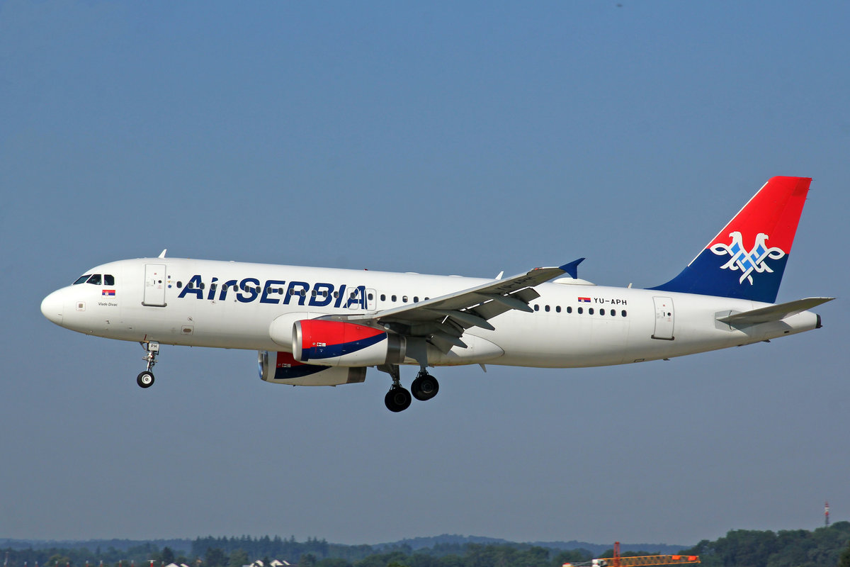 Air Serbia, YU-APH, Airbus A320-232, msn: 2645, 24.Juli 2019, ZRH Zürich, Switzerland.