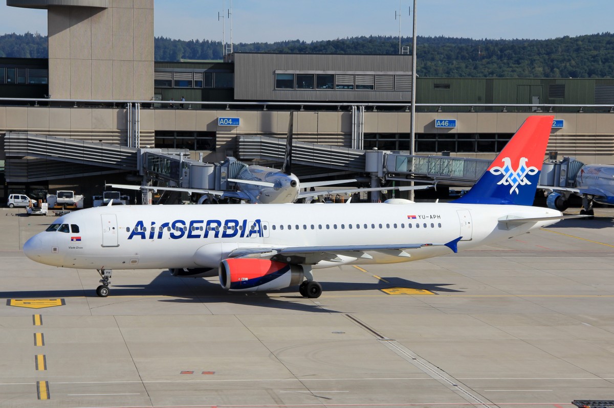 Air Serbia, YU-APH, Airbus A320-232, 27.August 2015, ZRH Zürich, Switzerland.