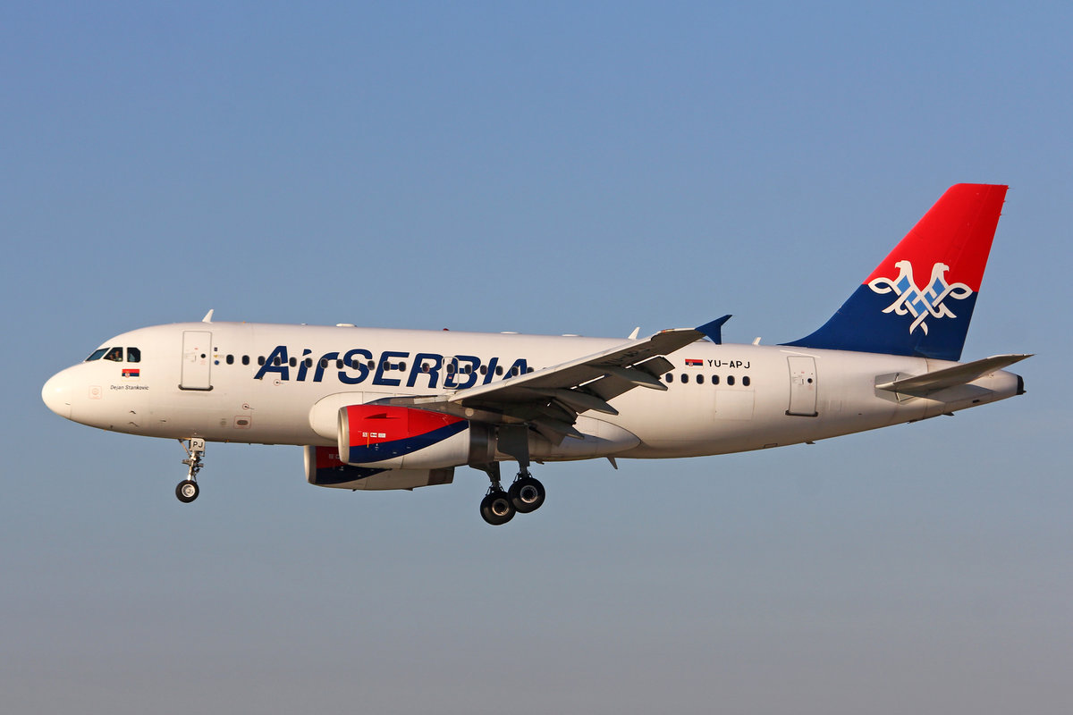Air Serbia, YU-APJ, Airbus A319-132, msn: 1159,  Dejan Stankovic , 29.September 2018, ZRH Zürich, Switzerland.