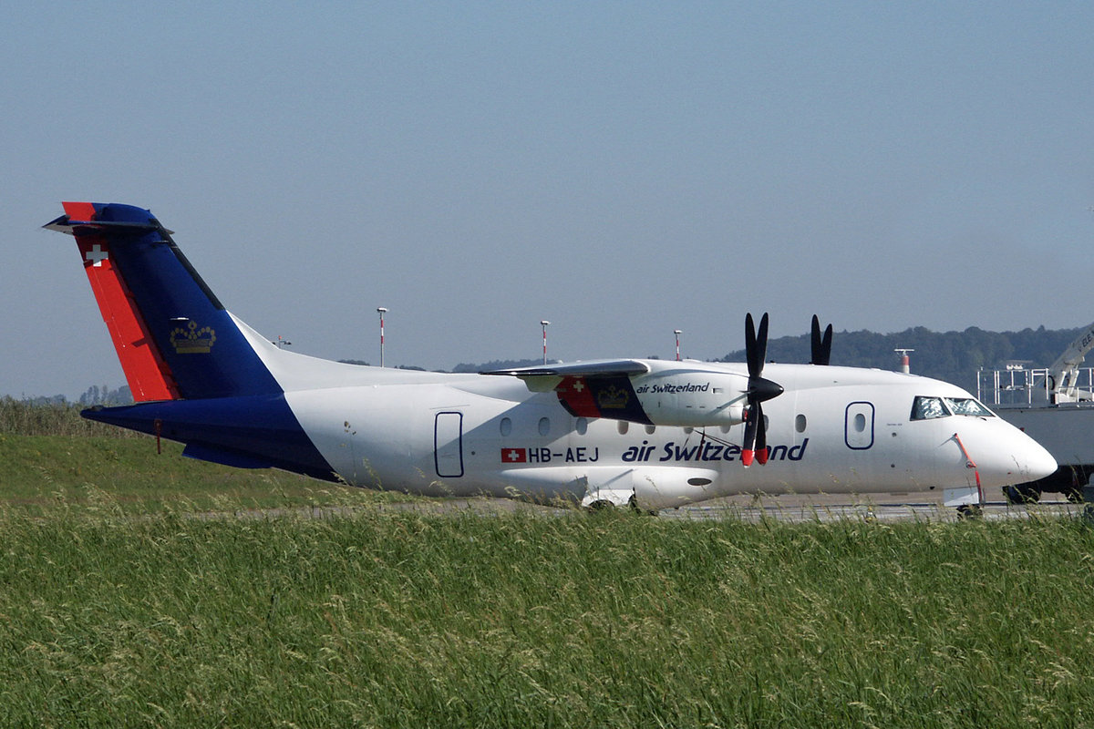 Air Switzerland, HB-AEJ, Dornier Do328-120, 13.September 2002, ZRH Zürich, Switzerland.