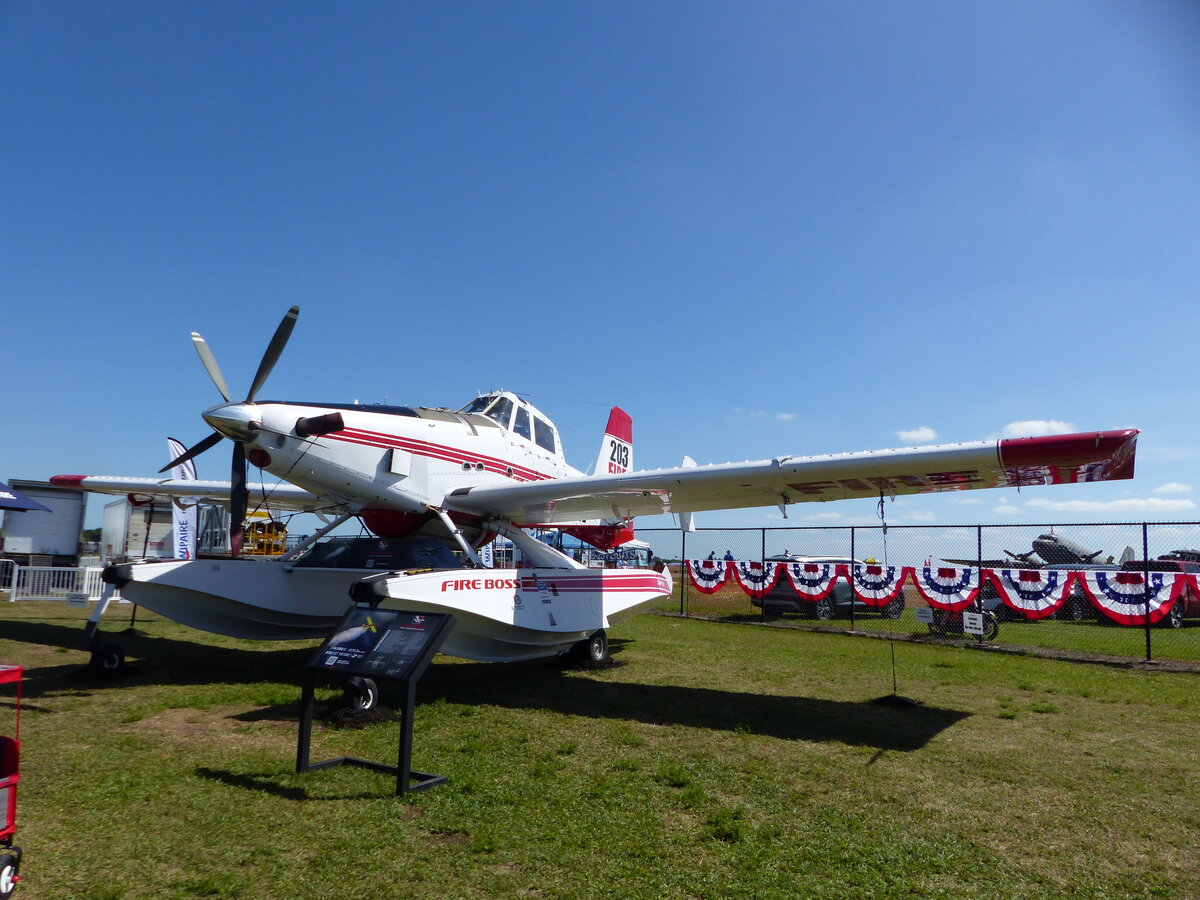 Air Tractor AT-802, N8512L, AERO EXPO Sun`n Fun, Lakeland-Linder Int. (LAL/KLAL), 16.4.2026