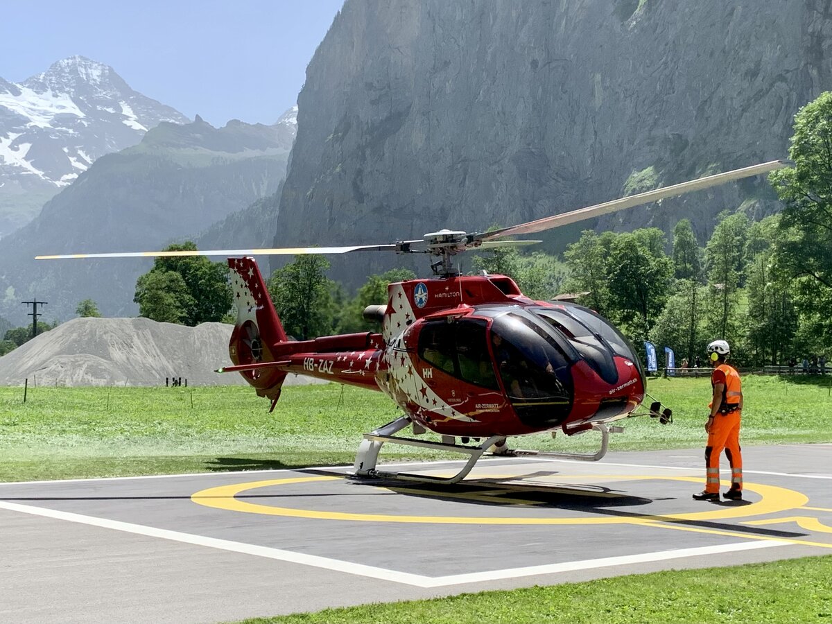 Air Zermatt, Airbus EC 130, HB-ZAZ, 18.6.22, Heliport Lauterbrunnen.