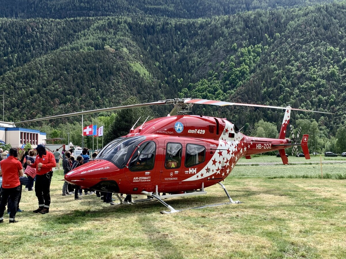 Air Zermatt, Bell 419 GlobalRanger, HB-ZOZ, 13.5.23, Heliport Raron.
