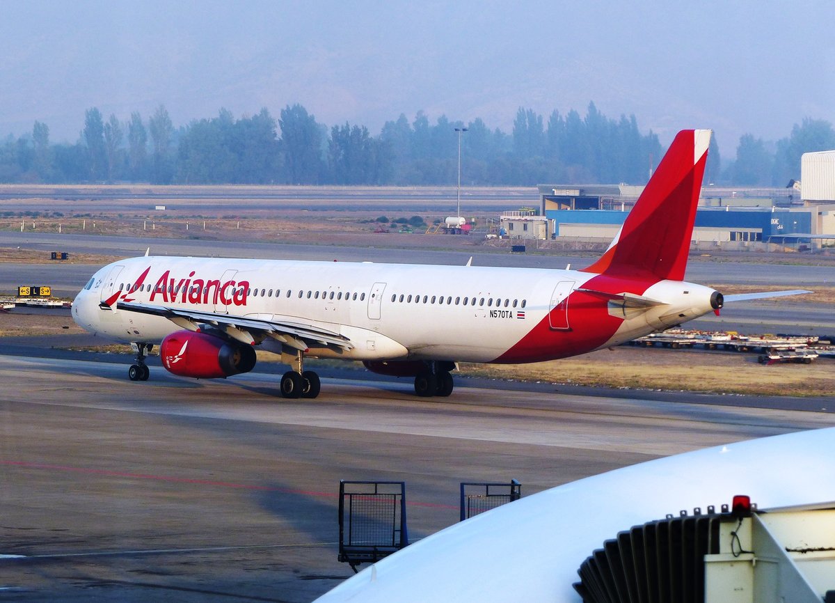 Airbus A 320, N570TA, Avianca, Aeropuerto Santiago de Chile (SCL), 1.1.2017