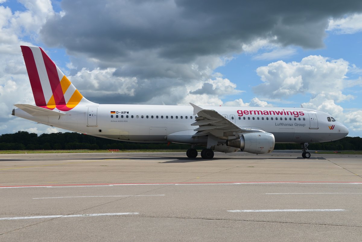 Airbus A320-211 - 4U GWI Germanwings ex Lufthansa 'Schwerin' - 137 - D-AIPW - 03.07.2016 - CGN