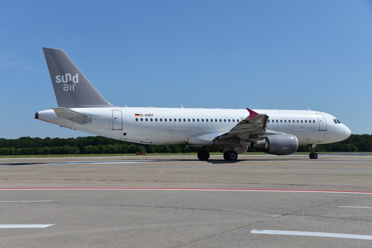 Airbus A320-214 - SR SDR Sundair - 4974 - D-ASEF - 07.06.2019 - CGN