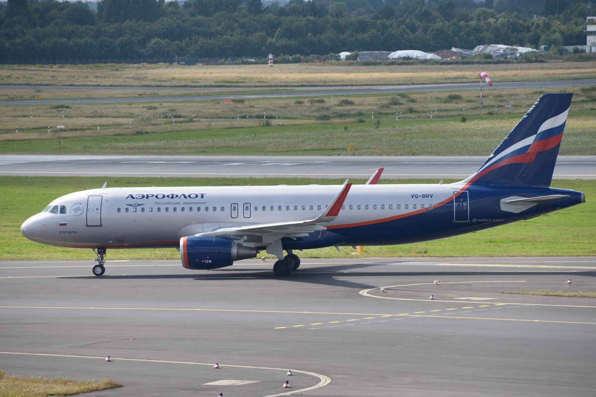 Airbus A320-214(W) . SU AFL Aeroflot 'A. Butlerov' - 5967 - VQ-BRV - 27.07.2016 - DUS