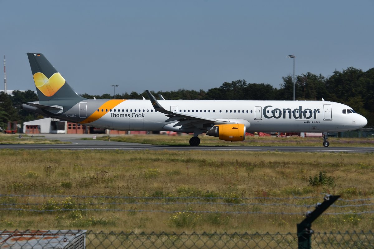 Airbus A321-211(W) - DE CFG Condor - 6590 - D-AIAG - 23.08.2019 - EDDF