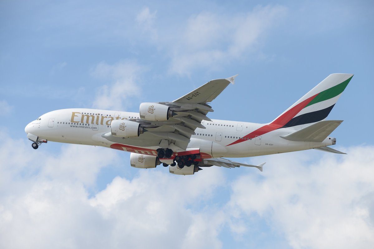 Airbus A380-861 - EK UAE Emirates - 204 - A6-EOT - 27.07.2016 - DUS