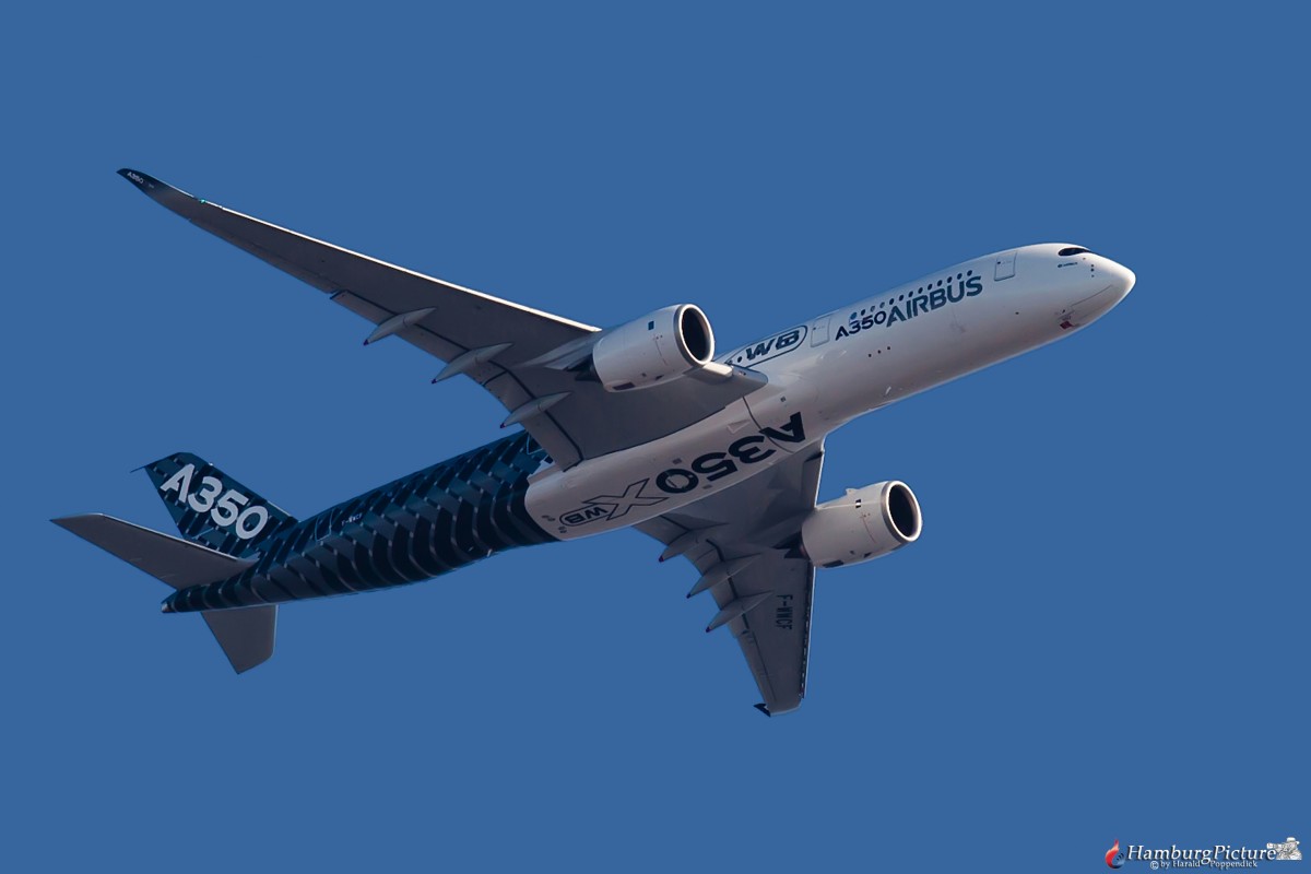 Airbus Industrie F-WWCF Airbus A350-900. Erstflug nach Hamburg.
Am 10.03.2014