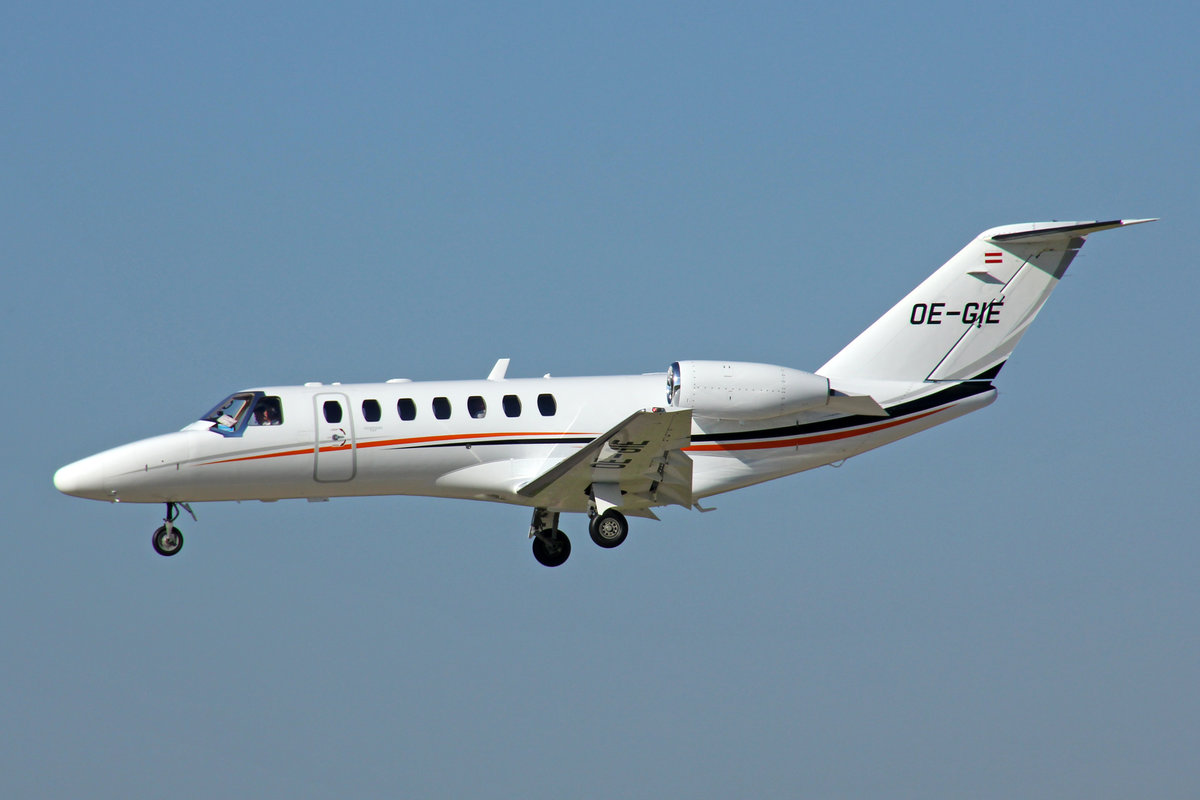 Airlink, OE-GIE, Cessna 525B Citation Jet III, msn: 525B-0348, 21.August 2020, ZRH Zürich, Switzerland.