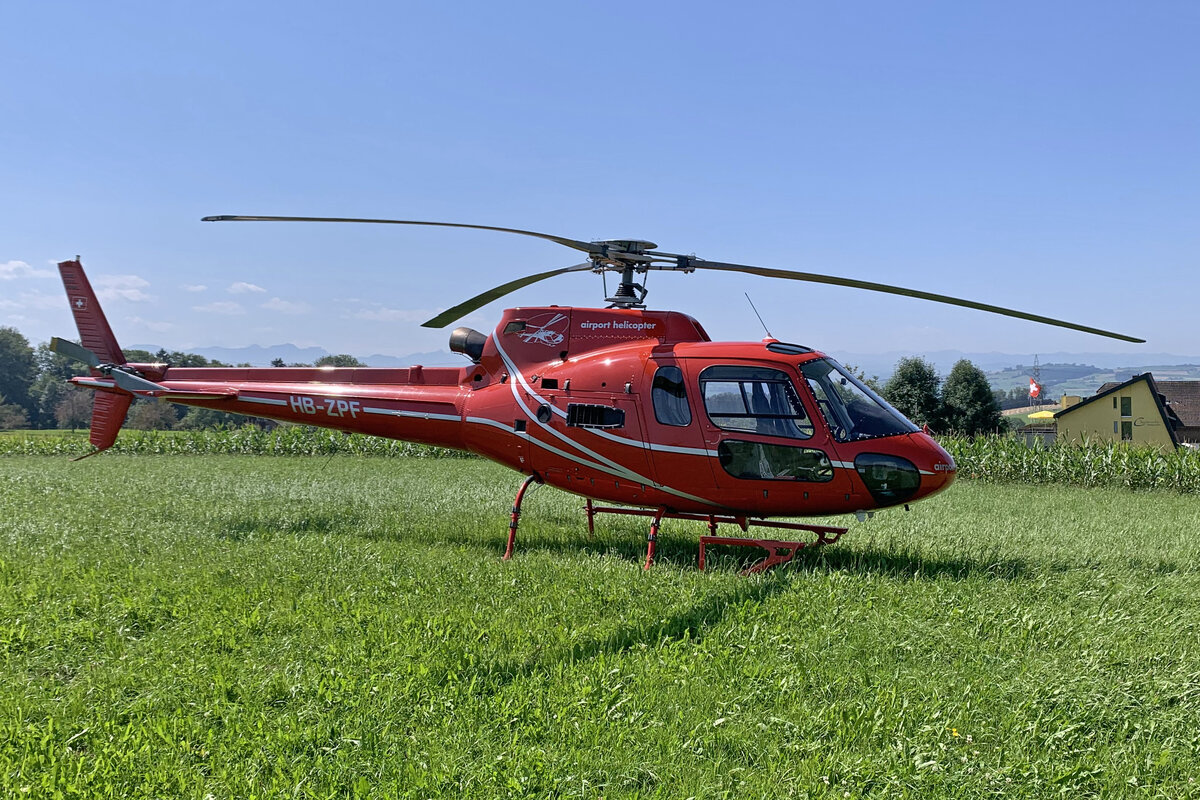 Airport Helicopter AHB AG, HB-ZPF, Eurocopter AS 350 B2, Ecureuil, msn: 4625, 12.August 2021, Chommle Kanton Luzern, Switzerland.