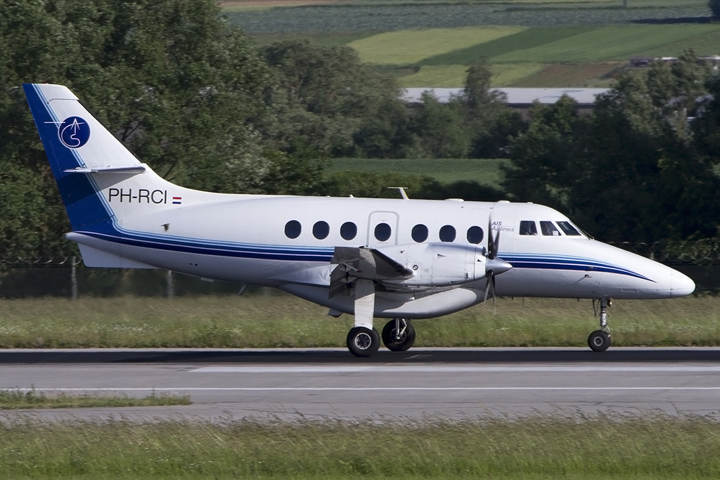 AIS, PH-RCI, BAe, 3201 Jetstream-Super-31, 02.06.2015, STR, Stuttgart, Germany




