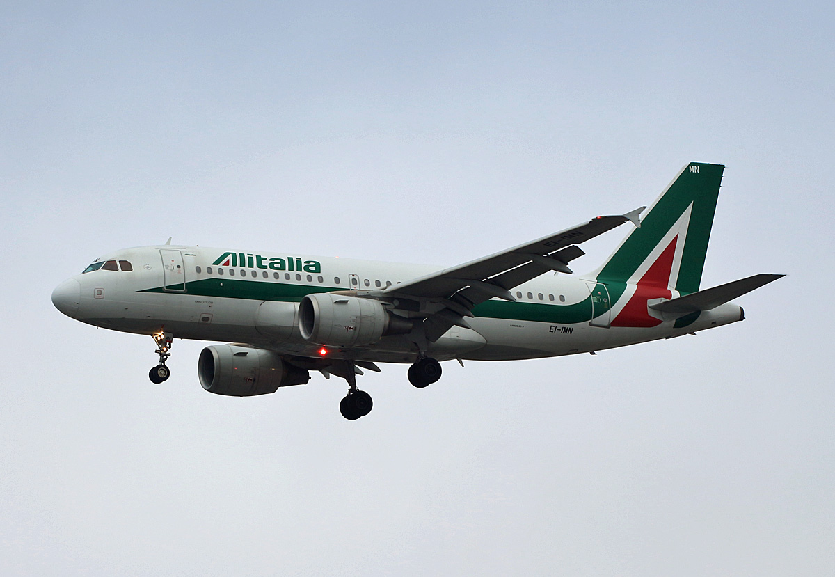 Alitalia, Airbus A 319-111, EI-IMV, TXL, 19.01.2020