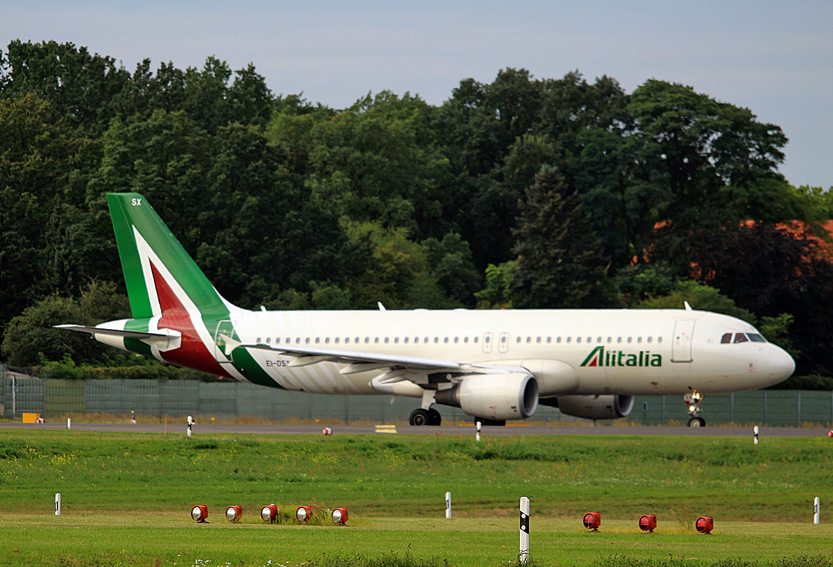 Alitalia, Airbus A 320-216, EI-DSX, TXL, 12.09.2017