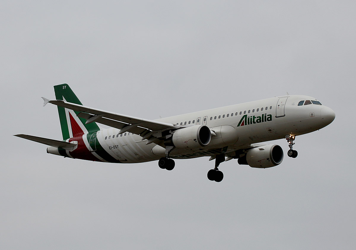 Alitalia, Airbus A 320-216, EI-DSY, TXL, 02.03.2019