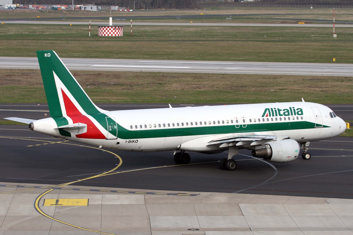 Alitalia (AZ/AZA), I-BIKO, Airbus, A 320-214, 03.04.2015, DUS-EDDL, Düsseldorf, Germany