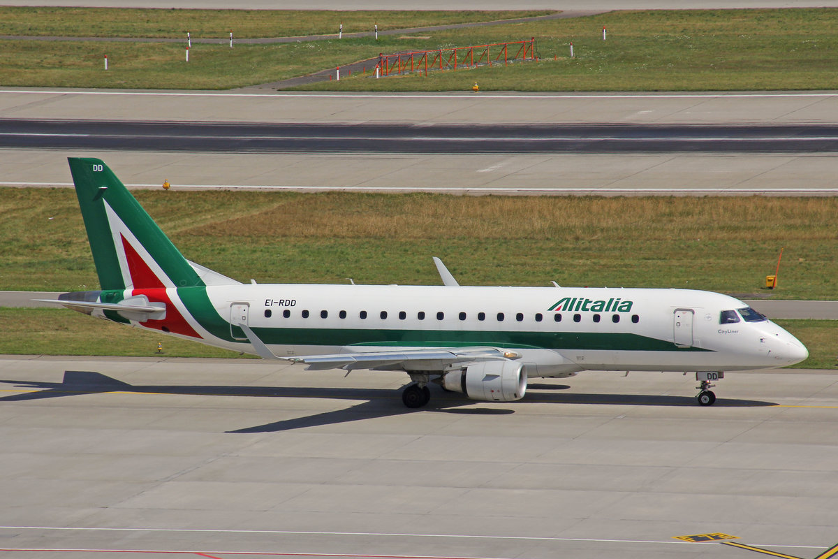 Alitalia CityLiner, EI-RDD, Embraer ERJ-175LR, msn: 17000334,  Parco Nazionale d'Abruzzo Lazio e Molise , 08.Juli 2017, ZRH Zürich, Switzerland.