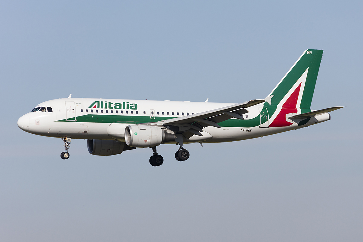 Alitalia, EI-IMR, Airbus, A319-111, 01.05.2017, FCO, Roma, Italy 


