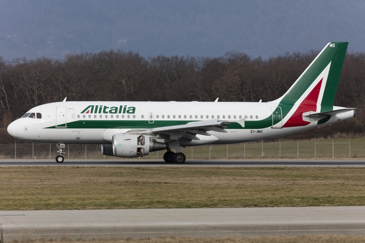 Alitalia, EI-IMS, Airbus, A319-111, 30.01.2016, GVA, Geneve, Switzerland 



