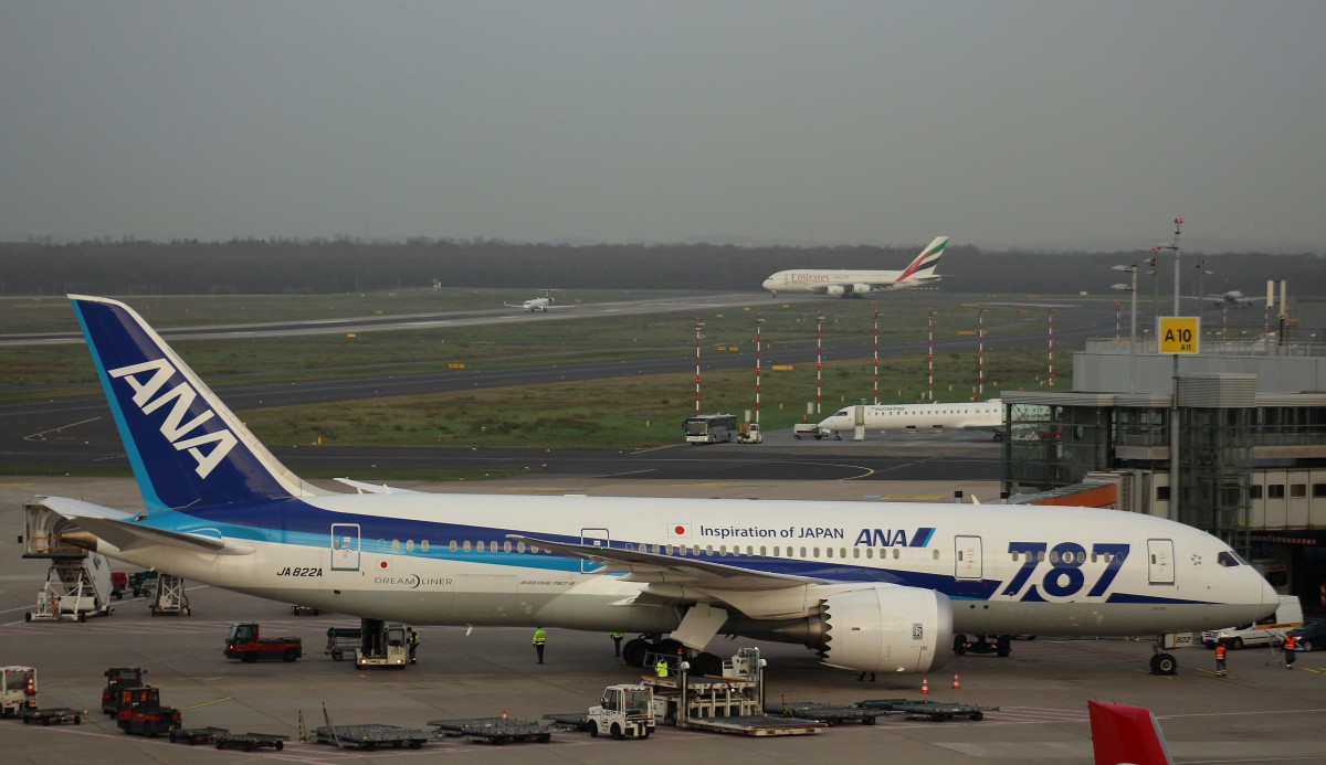 All Nippon Airways, JA822A, (C/N 34512),Boeing 787-8 Dreamliner, 27.12.2015,DUS-EDDL, Düsseldorf, Germany 