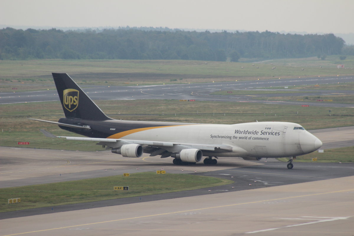 Am frühen Abend des 29.7.14 landete diese Boeing 747-400F der UPS N580UP am Flughafen Köln/Bonn
