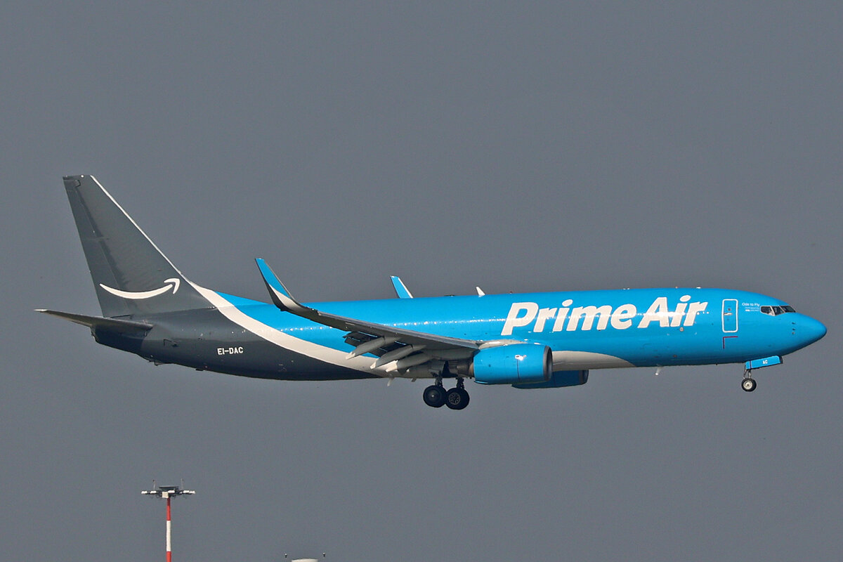 Amazon Prime Air (Operated by ASL Airlines Ireland), EI-DAC, Boeing B737-8ASBCF, msn: 29938/1240, 11.Juli 2023, MXP Milano Malpensa, Italy.