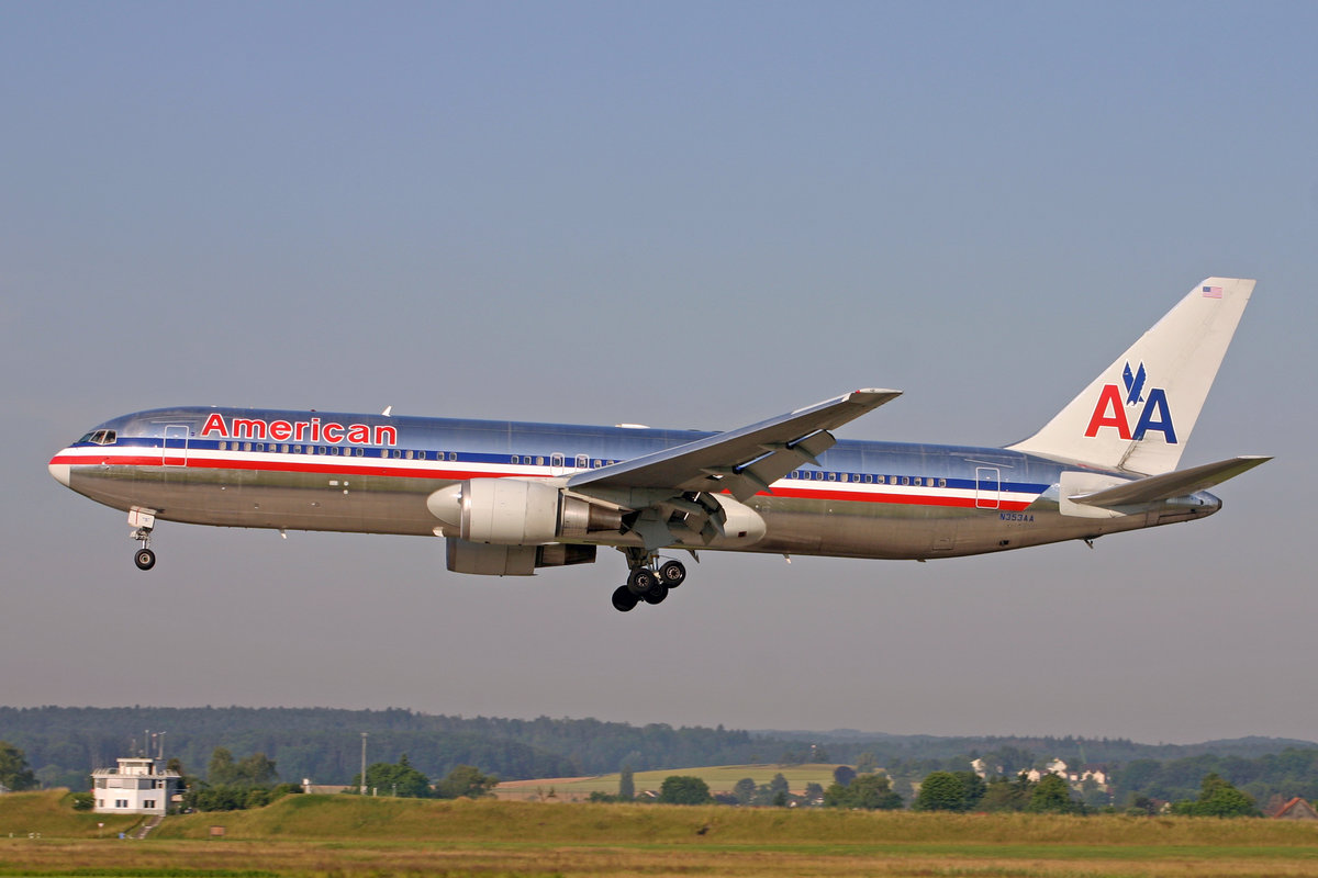 Amerika American Airlines (AA) Fotos Flugzeugbild.de