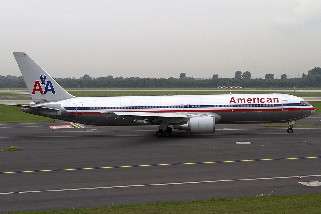 American Airlines, N358AA, Boeing, B767-323ER, 08.10.2013, DUS, Düsseldorf, Germany 



