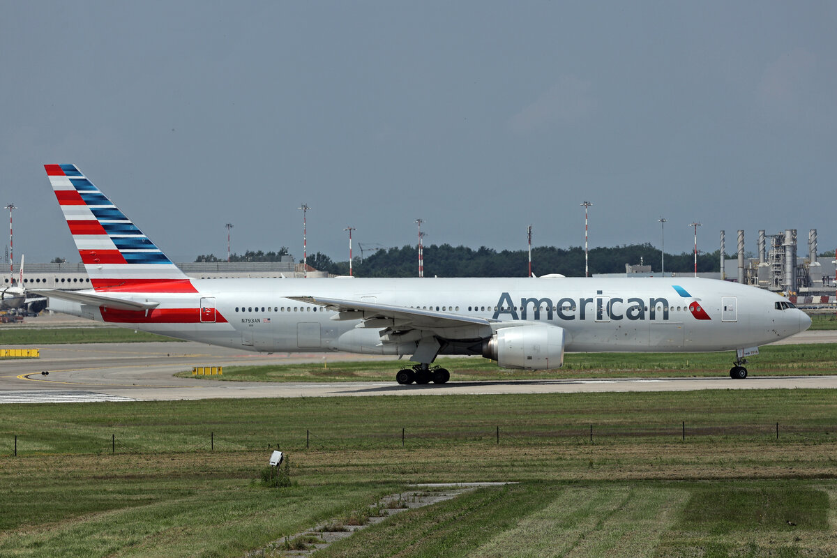 American Airlines, N793AN, Boeing B777-223ER, msn: 30255/299, 10.Juli 2024, MXP Milano Malpensa, Italy.