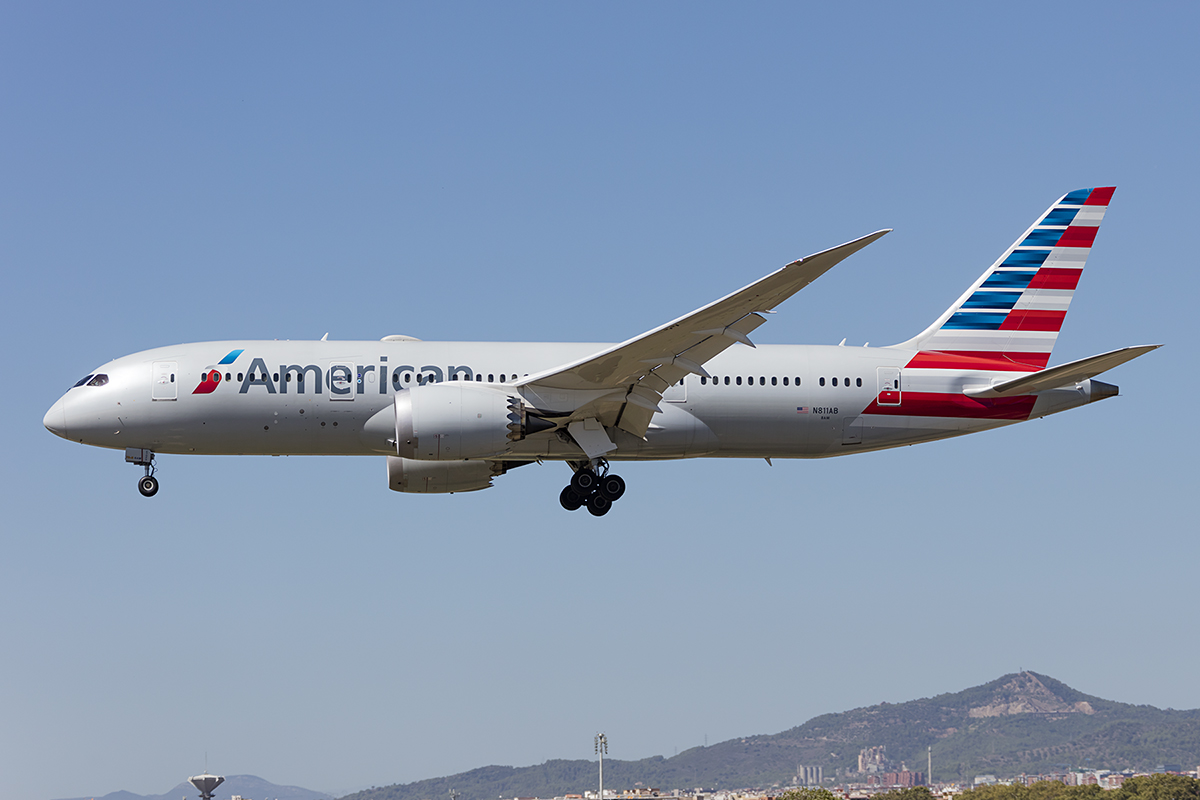 American Airlines, N811AB, Boeing, B787-8 Dreamliner, 13.09.2017, BCN, Barcelona, Spain 


