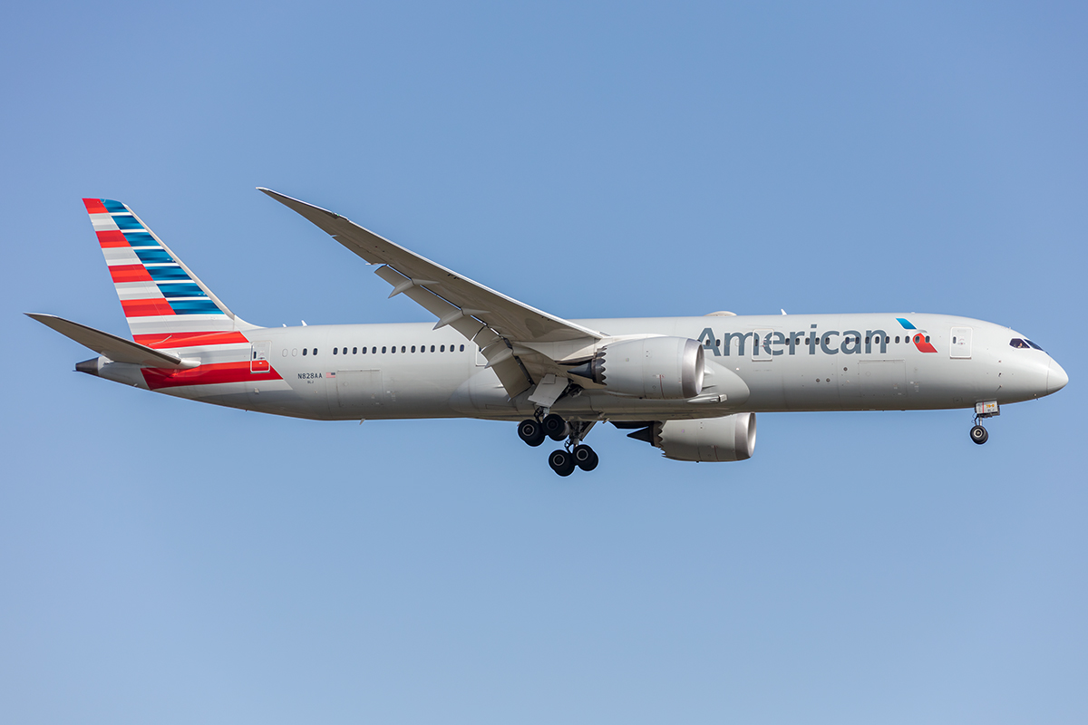 American Airlines, N828AA, Boeing, B787-9, 27.04.2021, FRA, Frankfurt, Germany