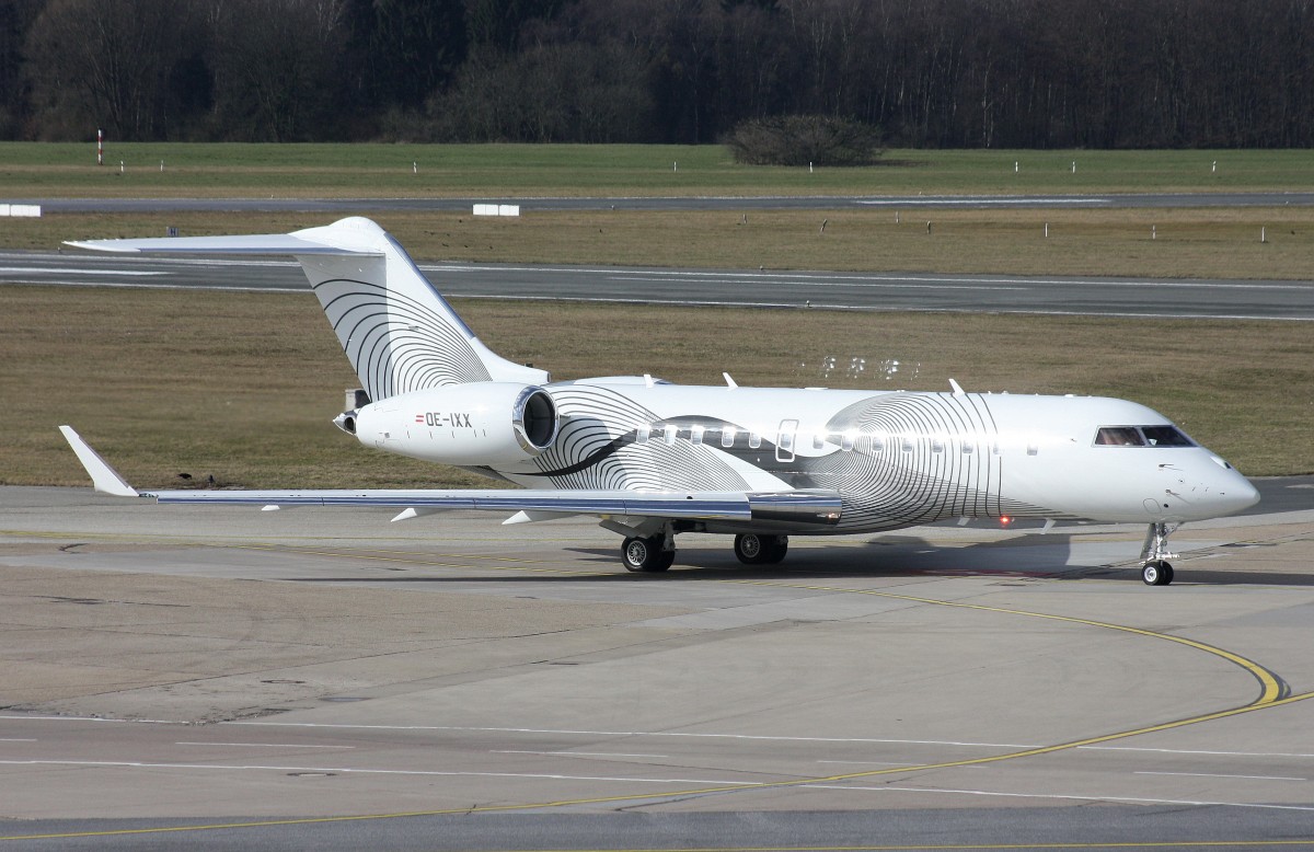 Amira Air,OE-IXX,Bombardier BD-700-1A11 Global 5000,28.02.2015,HAM-EDDH,Hamburg,Germany