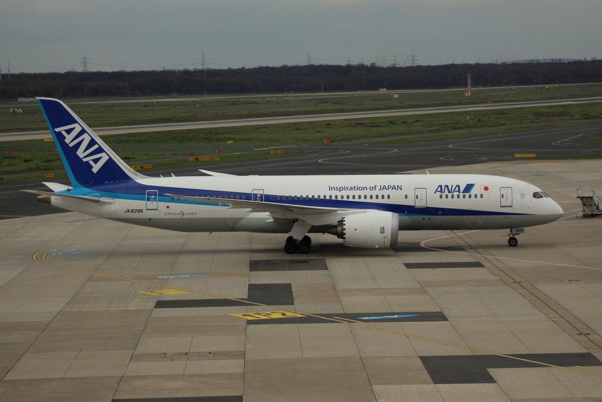 ANA All Nippon Airways,JA828A, (C/N 42248),Boeing 787-8 Dreamliner,21.11.2015,DUS-EDDL, Düsseldorf, Germany 