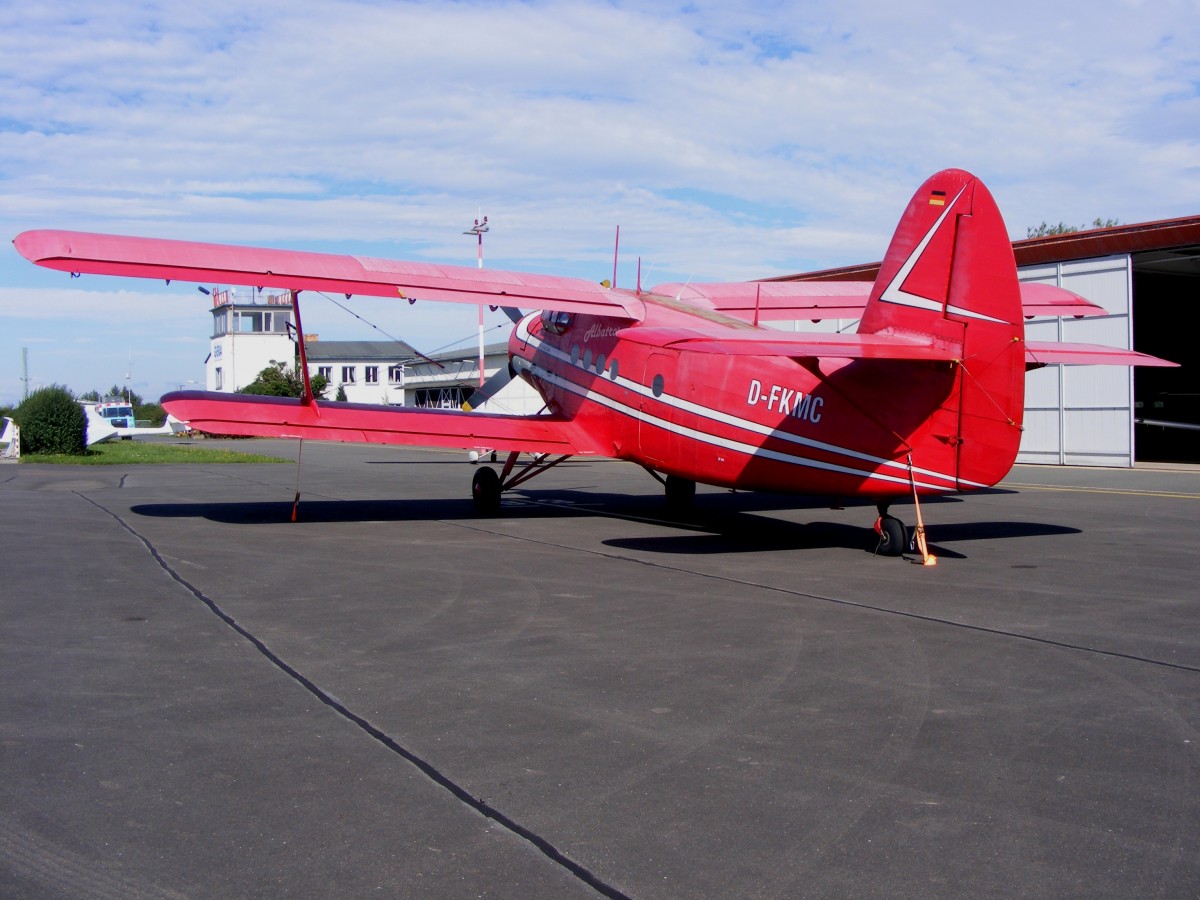 Antonow AN 2, D-FKMC auf dem Flugplatz Gera (EDAJ) am 9.8.2014