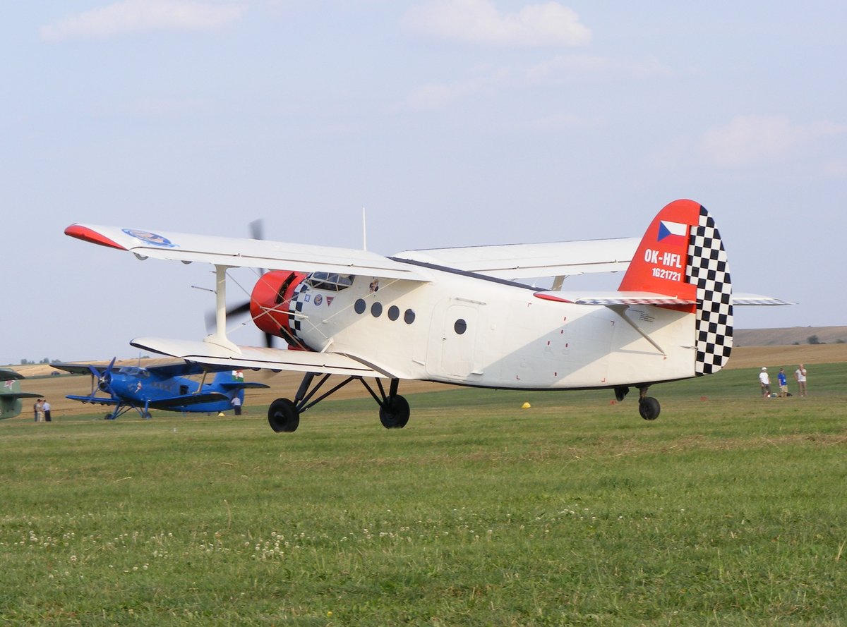 Antonow AN2, OK-HFL, Flugplatz Gera (EDAJ), 8.8.2009