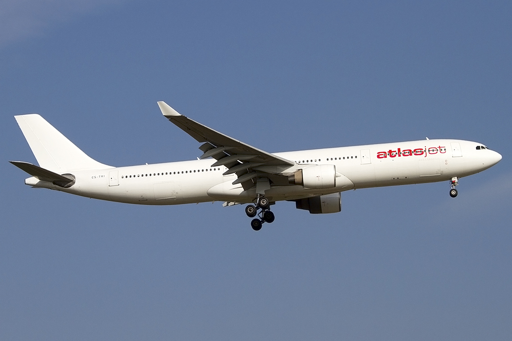 AtlasJet, CS-TRI, Airbus, A330-322, 28.09.2013, FRA, Frankfurt, Germany 



