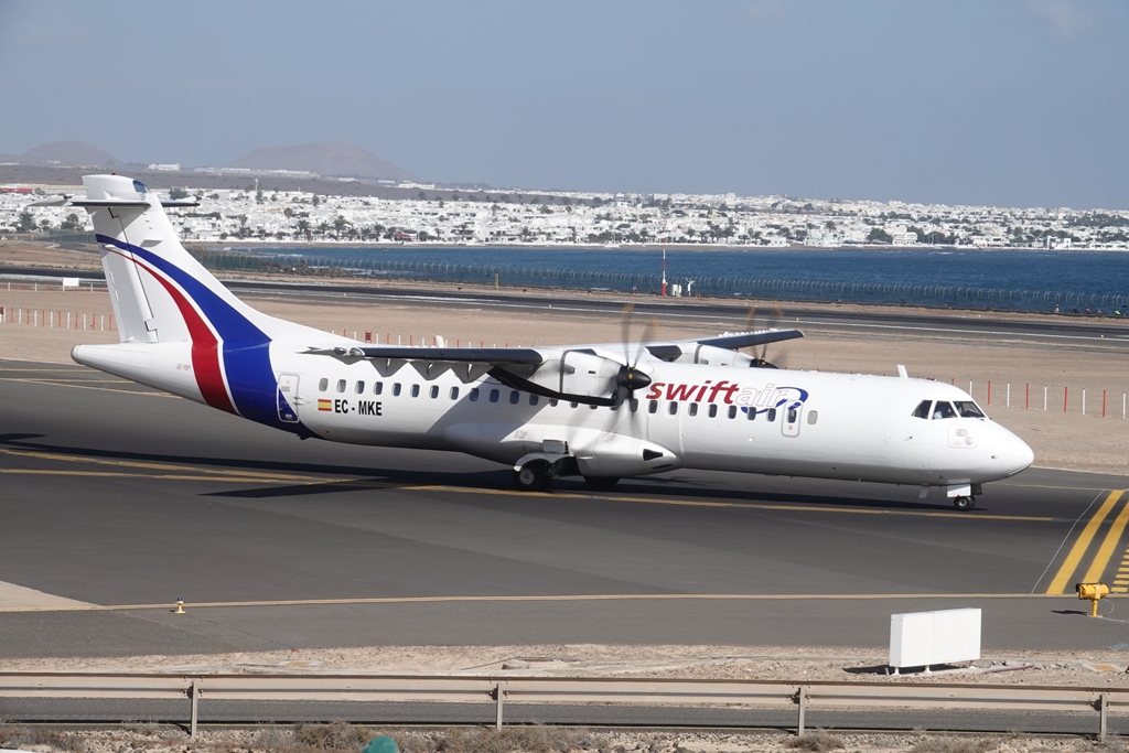 ATR 72-500 (72-212A), EC-MKE, der Swiftair (opf CanaryFly) am 18.12.17 in ACE