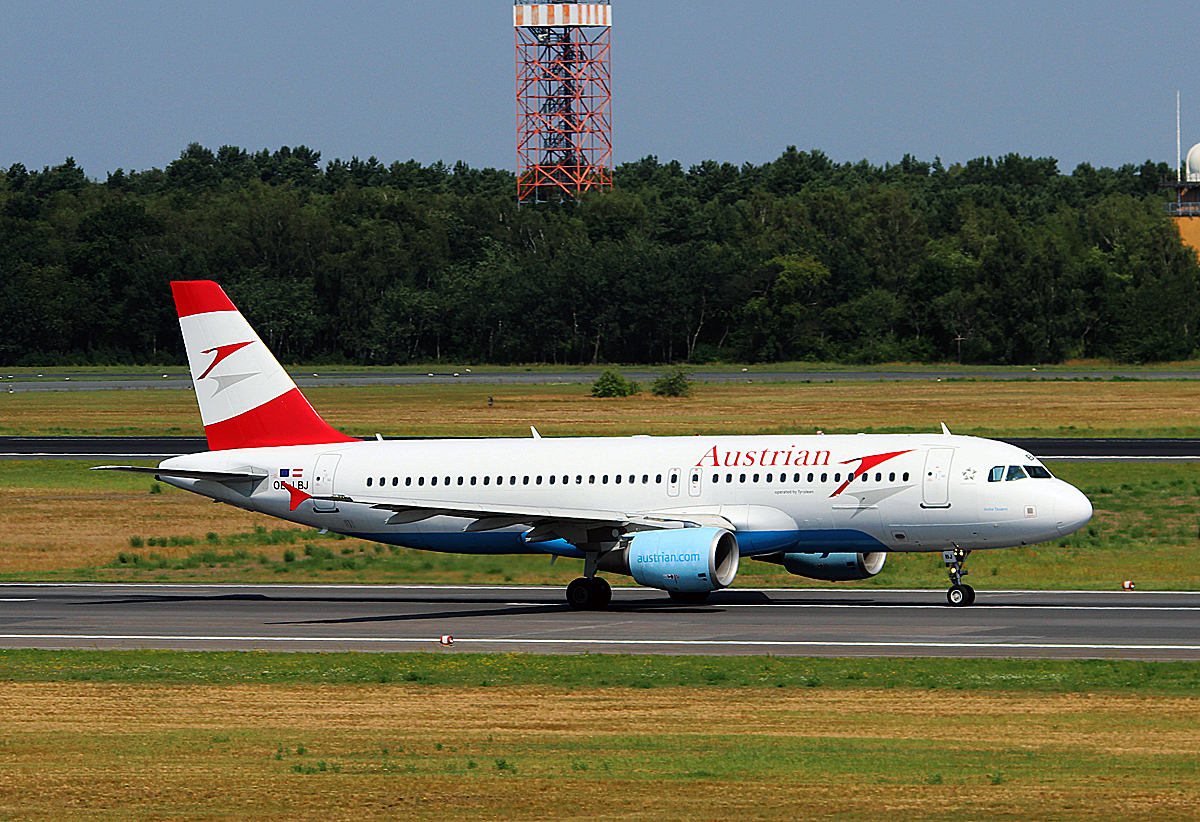 Austrian Airlines A 320-214 OE-LBJ beim Start in Berlin-Tegel am 11.07.2014