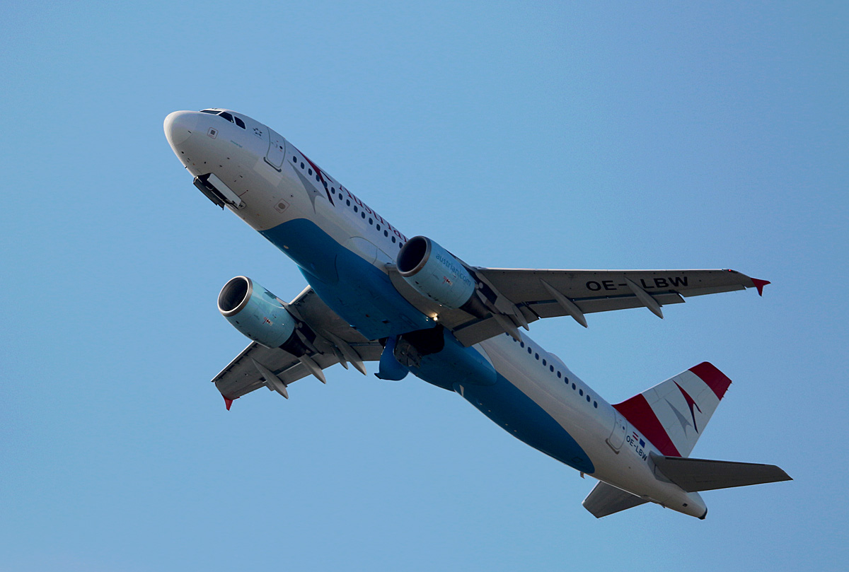 Austrian Airlines, Airbus A 320-214, OE-LBW, TXL, 26.03.2017
